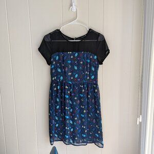 Jewel & Insect/Beetle patterned, short sleeved, mini dress with mesh panel - S